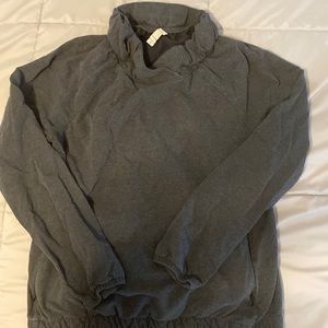 Lululemon sweatshirt size 12
